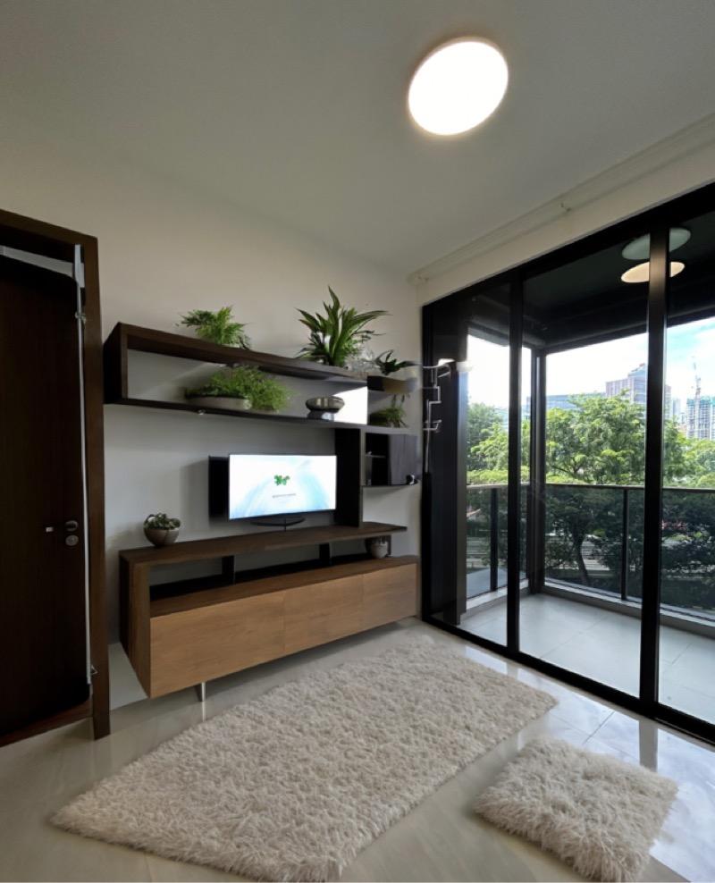 KOPAR AT NEWTON Condominium For Sale, $1,570,000, 2 Bed 1 Bath 614 sqft $2,557.00 psf
