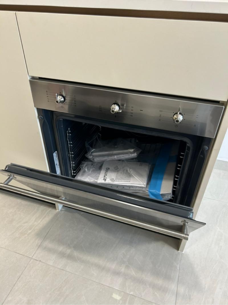 KOPAR AT NEWTON Condominium For Sale, $1,570,000, 2 Bed 1 Bath 614 sqft $2,557.00 psf