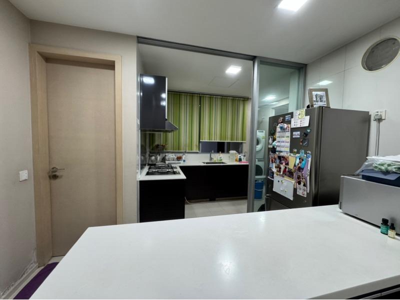 BOTANNIA Condominium For Sale, $2,350,000, 3 Bed 3 Bath 1,249 sqft $1,882.00 psf