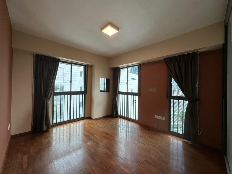 Pinnacle @ Duxton HDB Apartment For Sale, $1,300,000, 3 Bed 2 Bath 1,022 sqft $1,272.00 psf