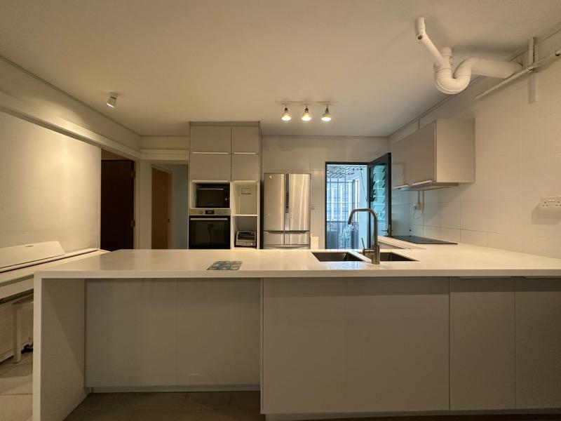 Pinnacle @ Duxton HDB Apartment For Sale, $1,300,000, 3 Bed 2 Bath 1,022 sqft $1,272.00 psf