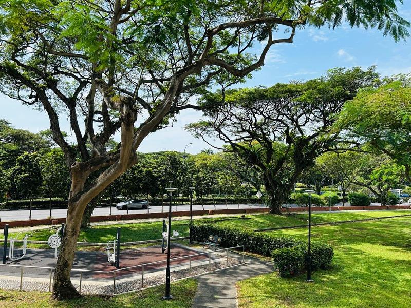 64 Marine Drive HDB Apartment For Sale, $480,000, 2 Bed 1 Bath 731 sqft $657.00 psf