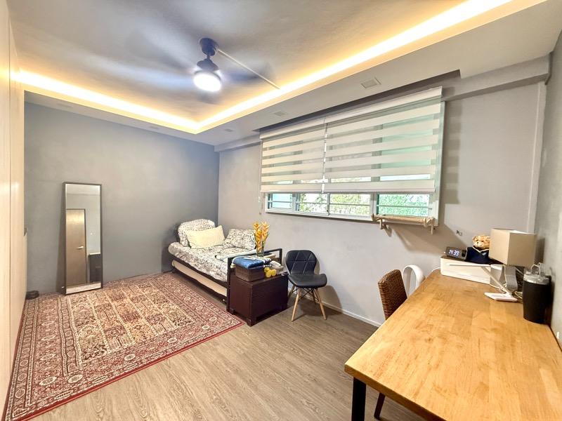 306 Yishun Central HDB Apartment For Sale, $550,000, 3 Bed 2 Bath 1,163 sqft $473.00 psf