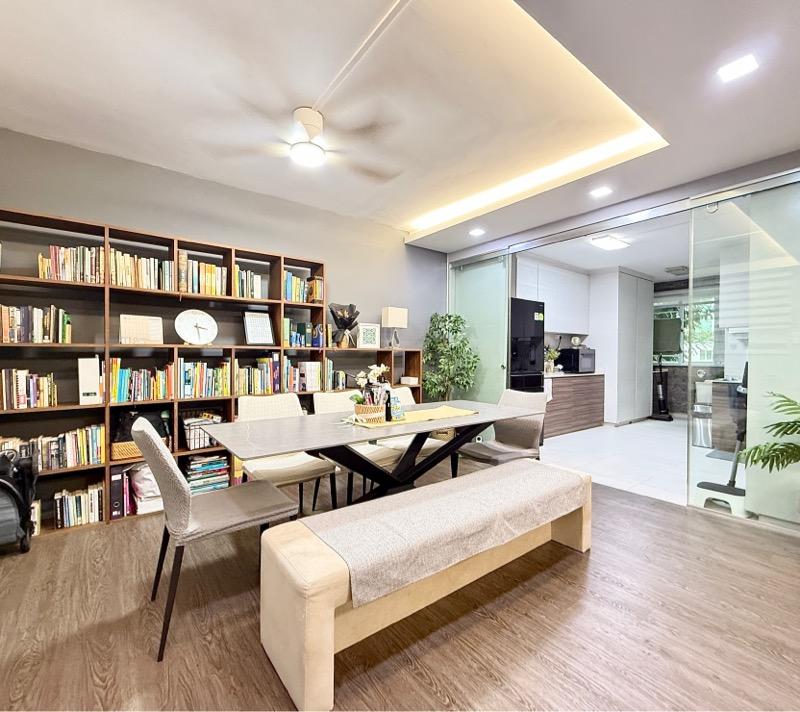 306 Yishun Central HDB Apartment For Sale, $550,000, 3 Bed 2 Bath 1,163 sqft $473.00 psf