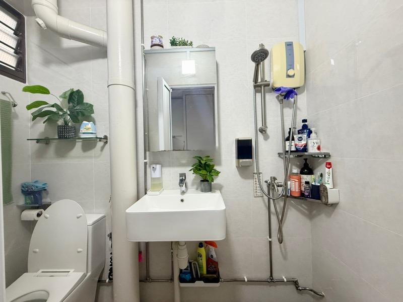 306 Yishun Central HDB Apartment For Sale, $550,000, 3 Bed 2 Bath 1,163 sqft $473.00 psf