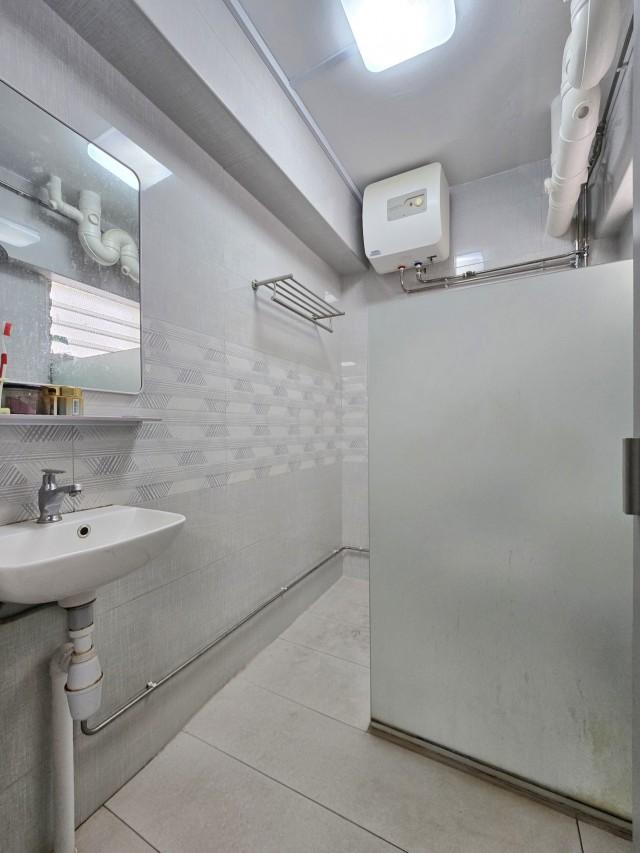 486B Tampines Avenue 9 HDB Apartment For Sale, $808,0002 Bath 1,335 sqft $605.00 psf