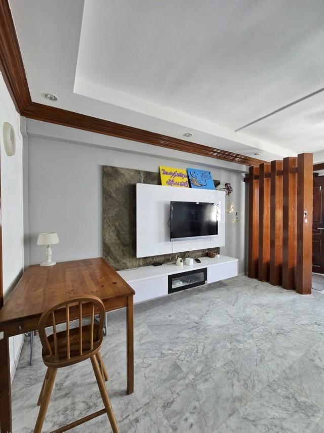 486B Tampines Avenue 9 HDB Apartment For Sale, $808,0002 Bath 1,335 sqft $605.00 psf