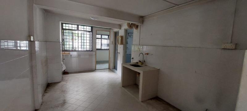 123 Lorong 1 Toa Payoh HDB Apartment For Sale, $468,000, 2 Bed 1 Bath 850 sqft $551.00 psf