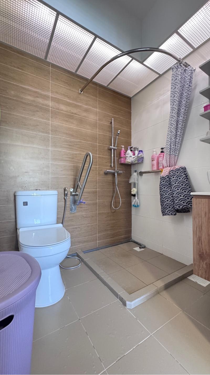 875B TAMPINES STREET 86 HDB Apartment For Sale, $899,000, 4 Bed 3 Bath 1,280 sqft $702.00 psf