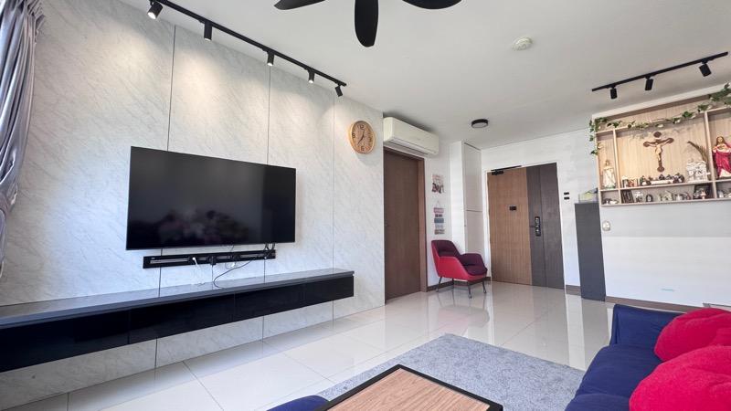 875B TAMPINES STREET 86 HDB Apartment For Sale, $899,000, 4 Bed 3 Bath 1,280 sqft $702.00 psf