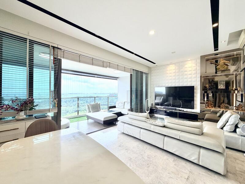 Prop-GPT: Condominium: D04 Telok Blangah Skyline Residences