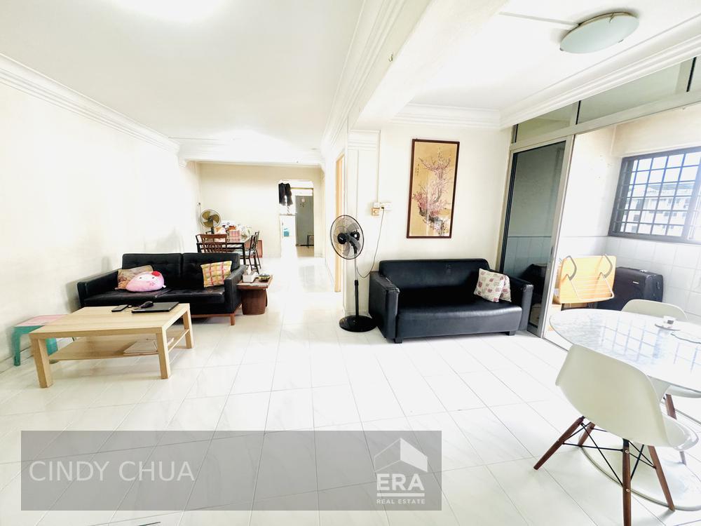 Very Rare Corner High Floor 5room 5mins to Mrt 1km to 2 Good Pri Sch