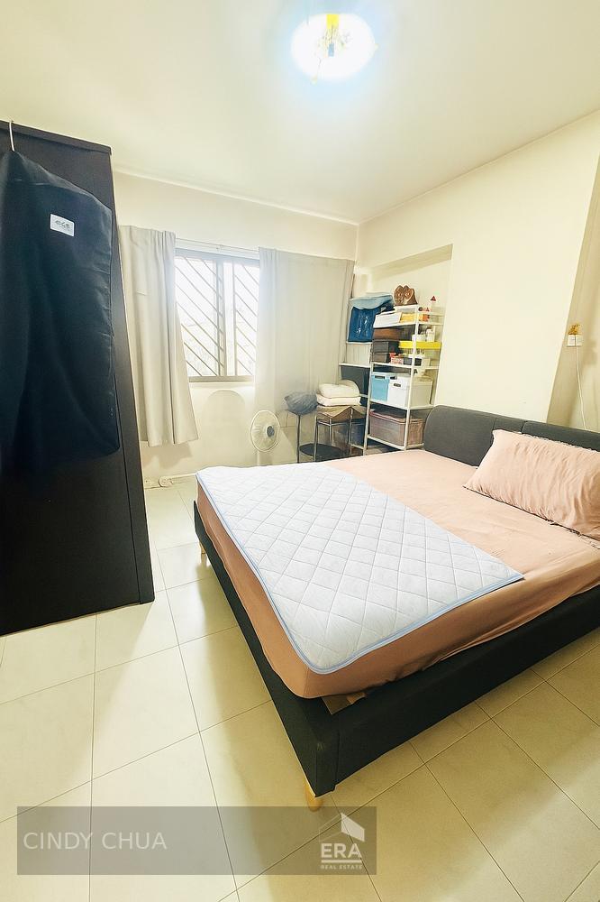 Very Rare Corner High Floor 5room 5mins to Mrt 1km to 2 Good Pri Sch