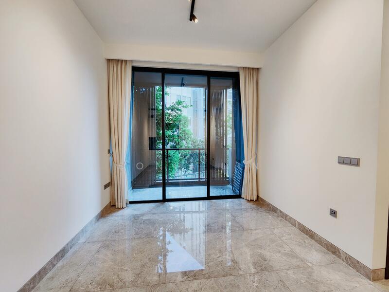 Prop-GPT: Condominium: D09  Martin Modern