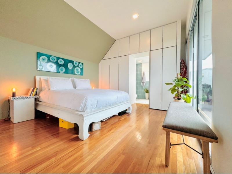 Botannia Condominium For Sale, $4,500,000, 5 Bed 4 Bath 2,637 sqft $1,706.00 psf