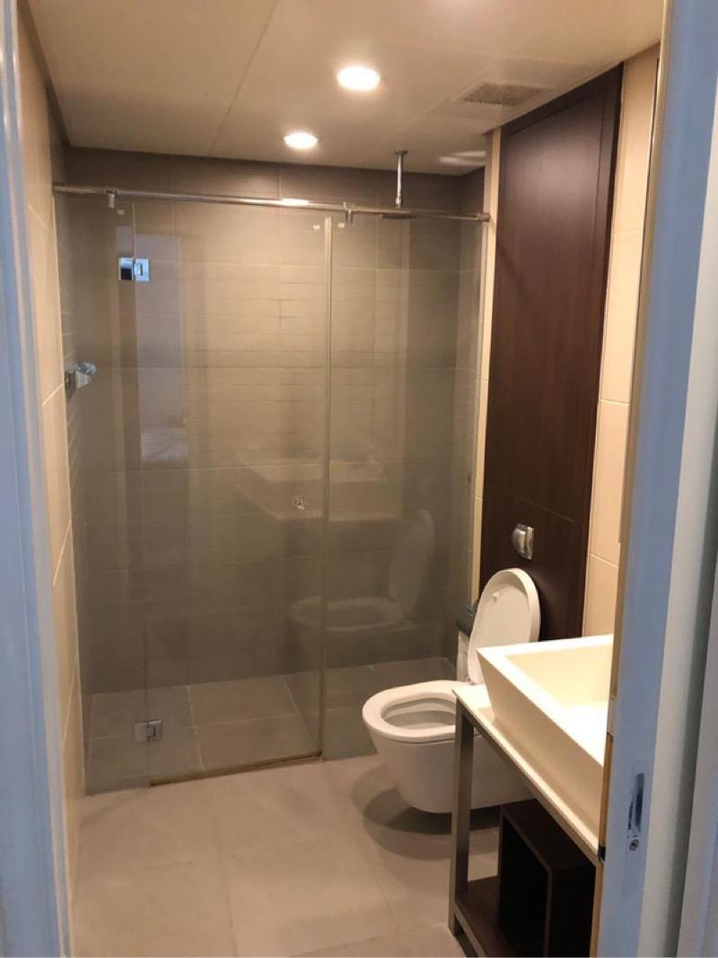 The Sail @ Marina Bay Apartment For Sale, $2,499,999, 2 Bed 2 Bath 883 sqft $2,831.00 psf