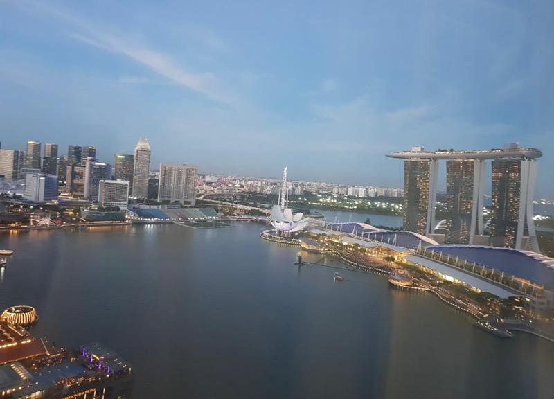 The Sail @ Marina Bay Apartment For Sale, $2,499,999, 2 Bed 2 Bath 883 sqft $2,831.00 psf