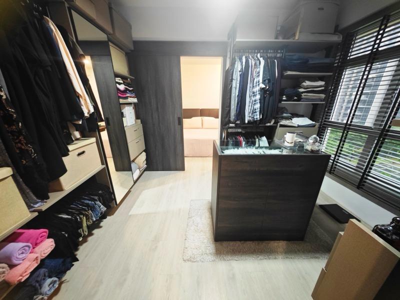 875B Tampines Street 86 HDB Apartment For Sale, $989,000, 4 Bed 3 Bath 1,280 sqft $773.00 psf