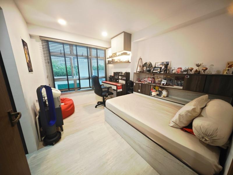 875B Tampines Street 86 HDB Apartment For Sale, $989,000, 4 Bed 3 Bath 1,280 sqft $773.00 psf