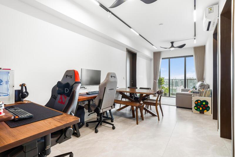 Prop-GPT: Condominium: D05  Clavon