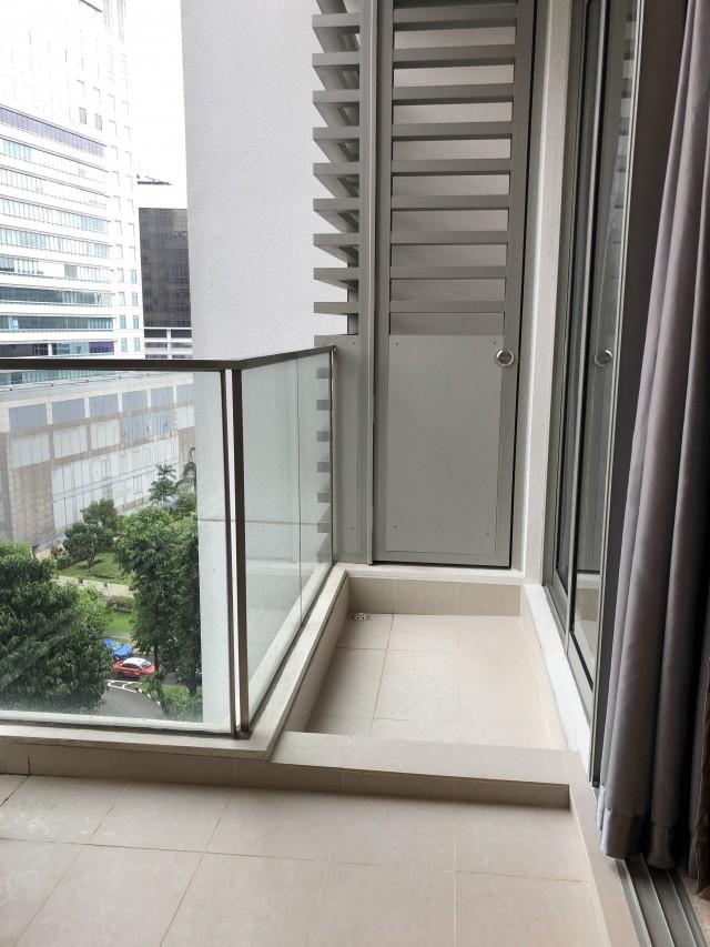 The Laurels @ Cairnhill Road Condominium For Sale, $1,600,000, 1 Bed 1 Bath 549 sqft $2,914.00 psf