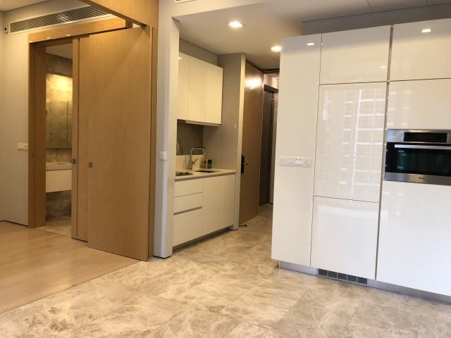 The Laurels @ Cairnhill Road Condominium For Sale, $1,600,000, 1 Bed 1 Bath 549 sqft $2,914.00 psf