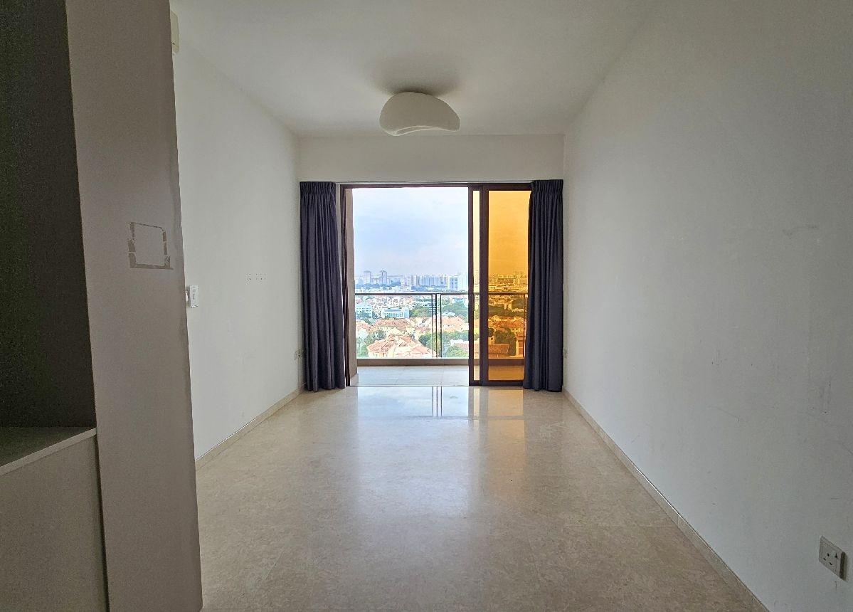 Seaside Residences Condominium For Sale, $1,600,000, 2 Bed 1 Bath 678 sqft $2,360.00 psf