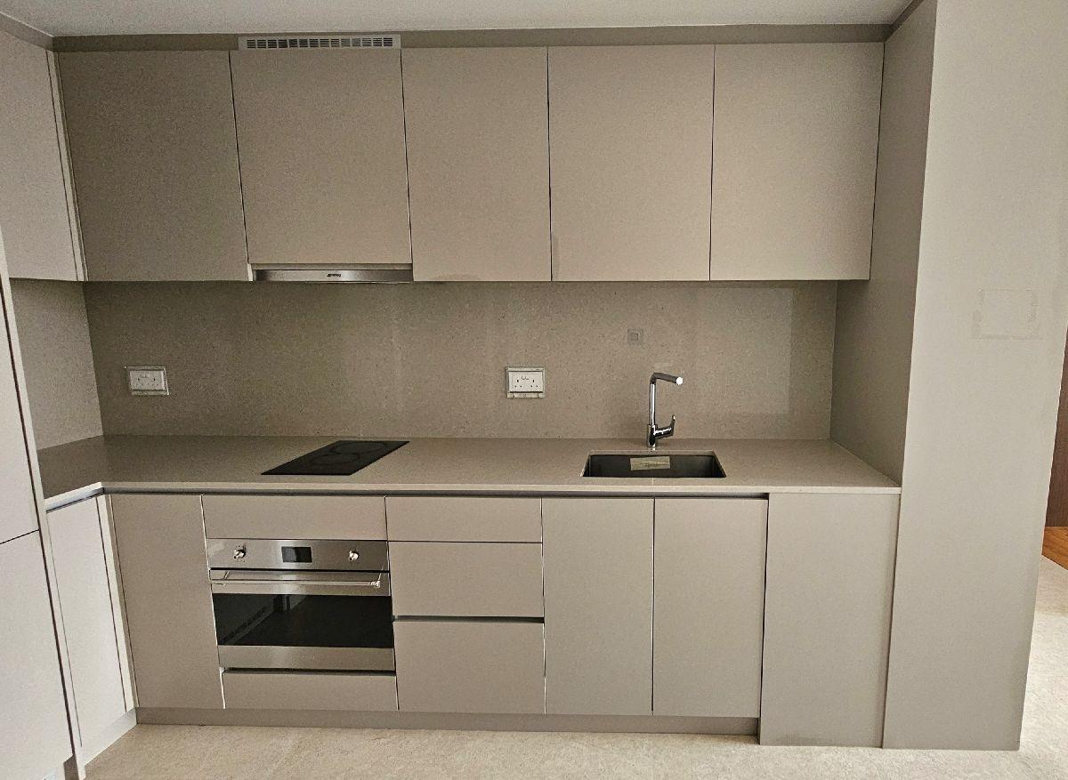 Seaside Residences Condominium For Sale, $1,600,000, 2 Bed 1 Bath 678 sqft $2,360.00 psf