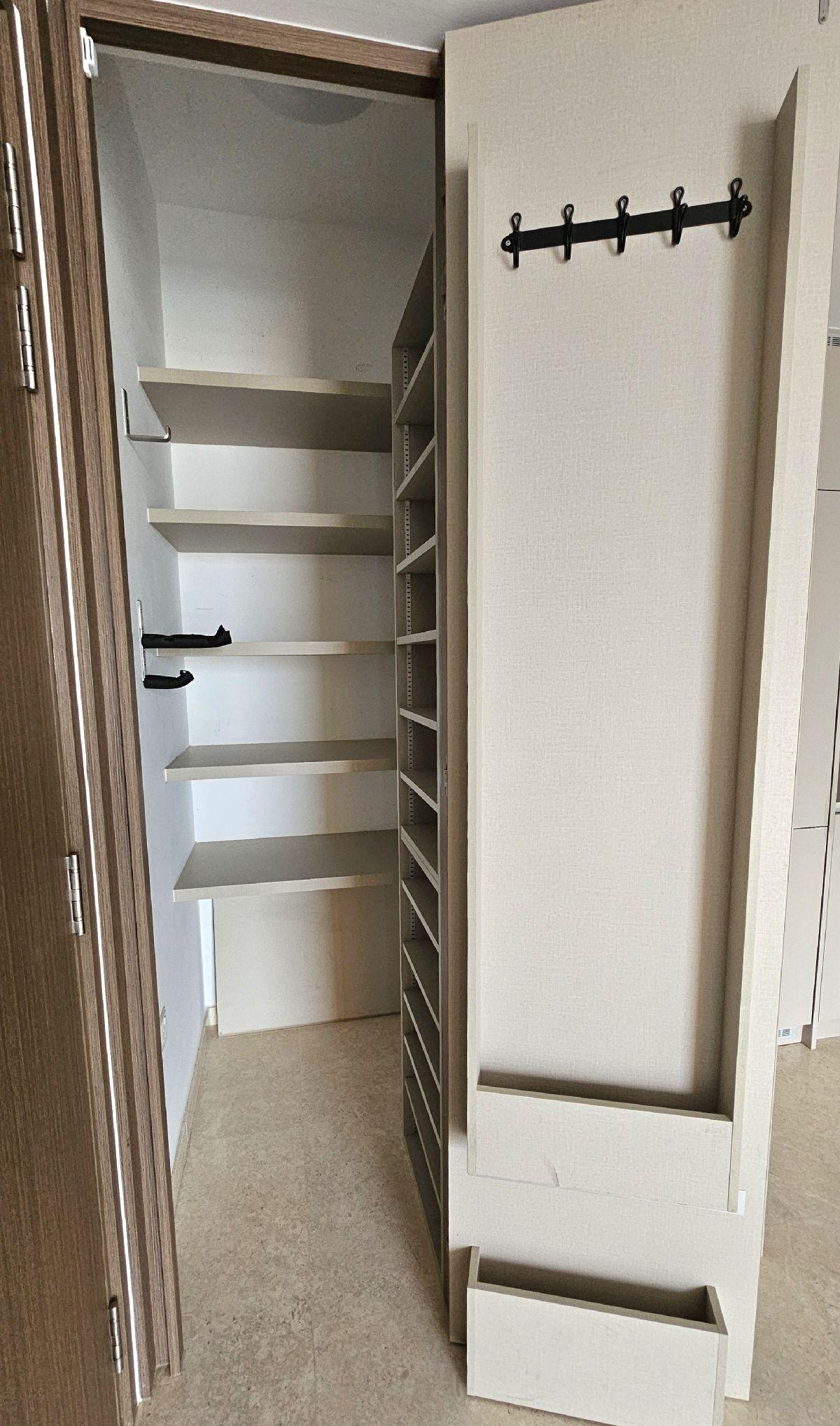 Seaside Residences Condominium For Sale, $1,600,000, 2 Bed 1 Bath 678 sqft $2,360.00 psf