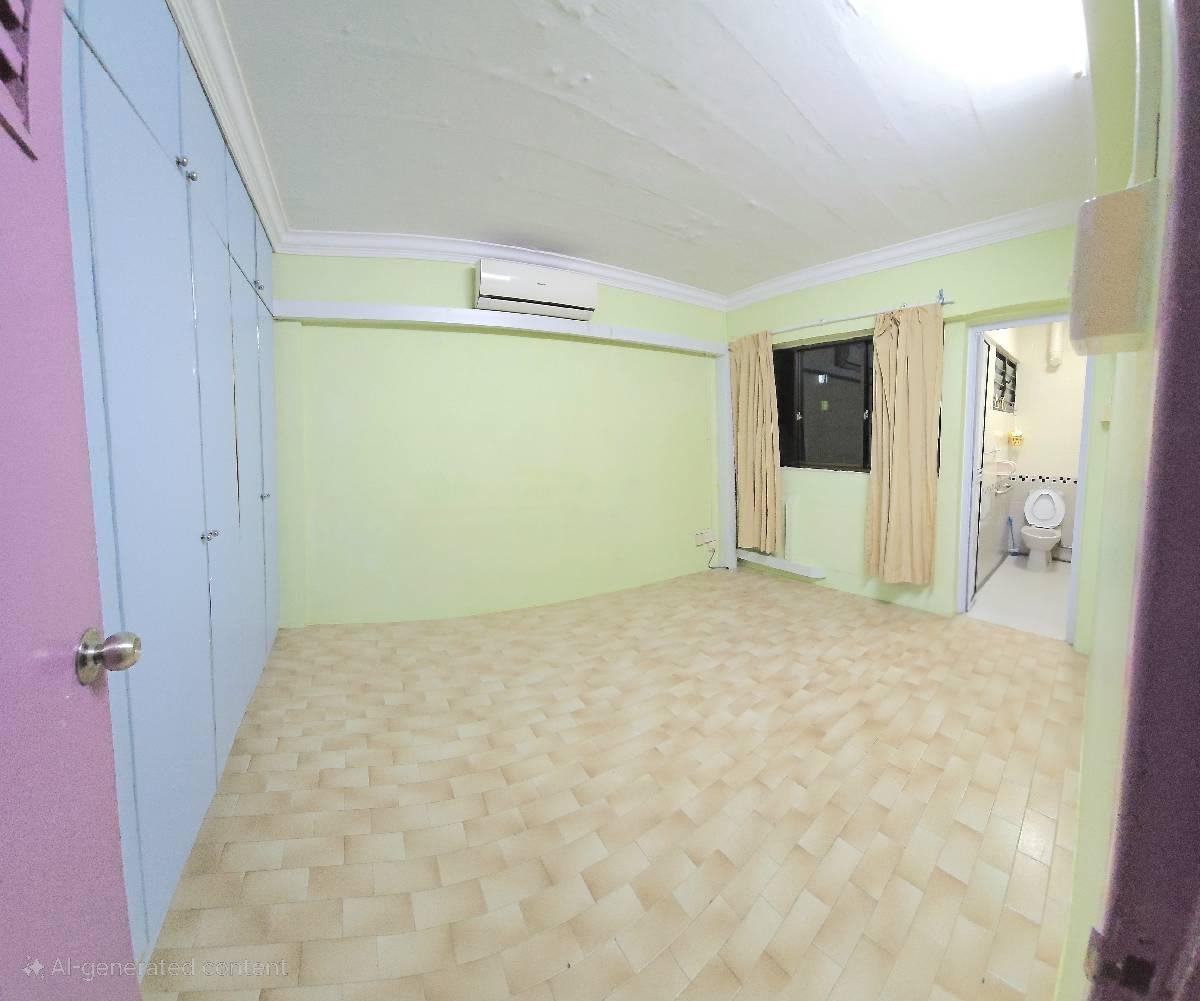 907 Tampines Avenue 4 HDB Apartment For Sale, $500,000, 2 Bed 2 Bath 786 sqft $636.00 psf