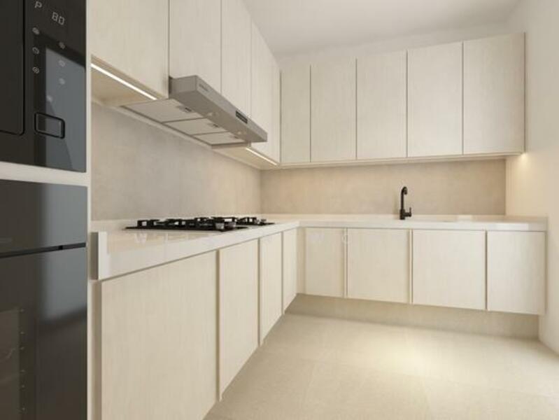 D09 FREEHOLD 3 BEDDER CONDO FOR SALE