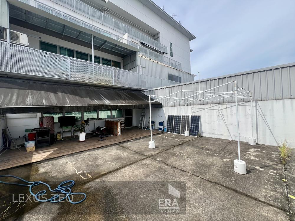 Worth the Thought! Worth the Investment! - First Centre B1