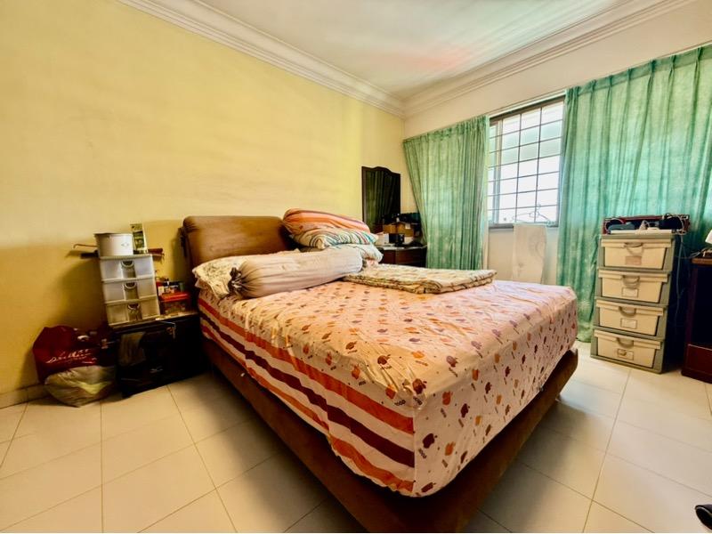 207 Choa Chu Kang Central HDB Apartment For Sale, $899,888, 4 Bed 3 Bath 1,571 sqft $573.00 psf