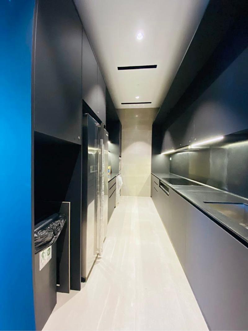 Martin Modern Condominium For Sale, $2,188,888, 2 Bed 2 Bath 764 sqft $2,865.00 psf