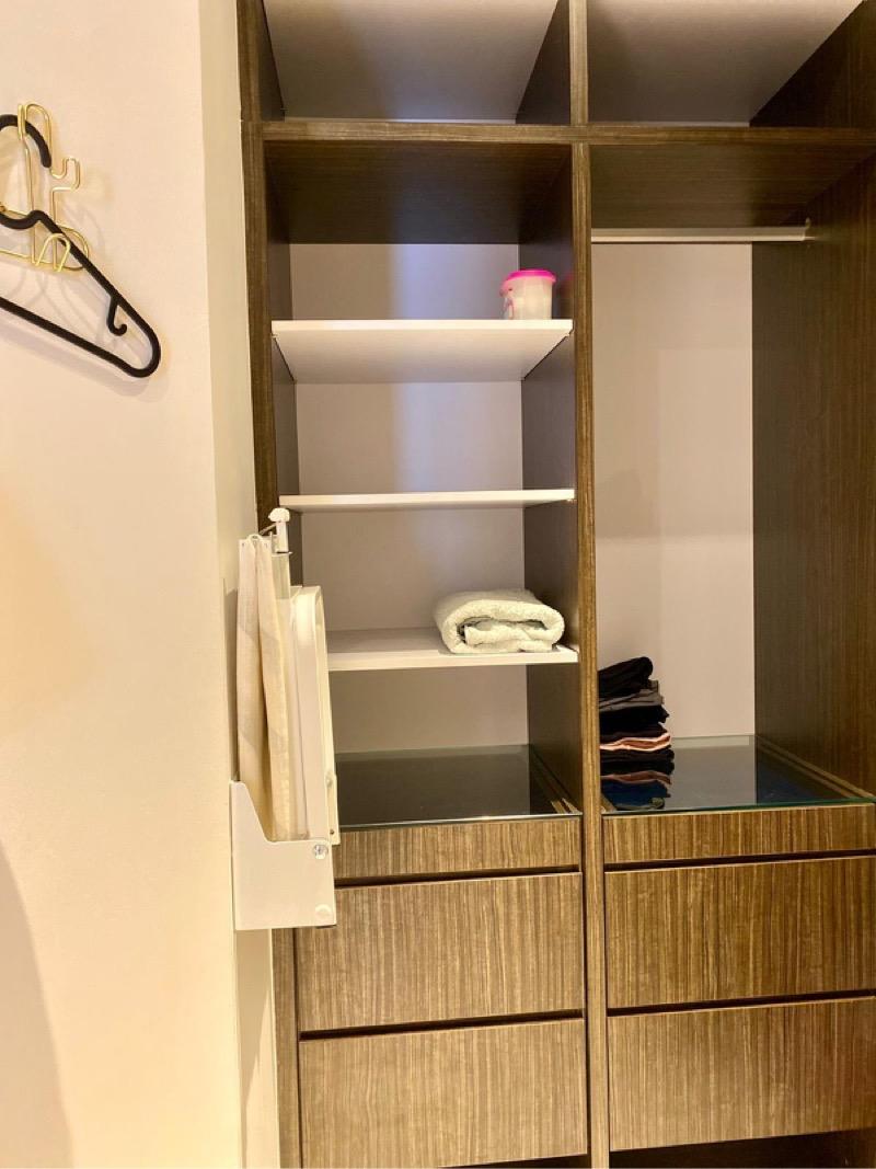 Devonshire 12 Apartment For Sale, $980,000, 1 Bed 1 Bath 484 sqft $2,025.00 psf