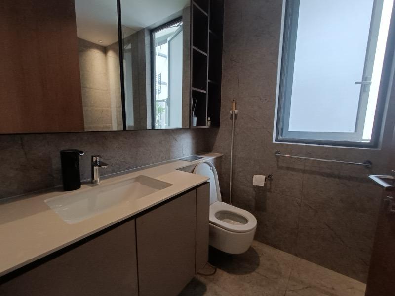 Verdale Condominium For Sale, $1,450,000, 2 Bed 2 Bath 732 sqft $1,981.00 psf