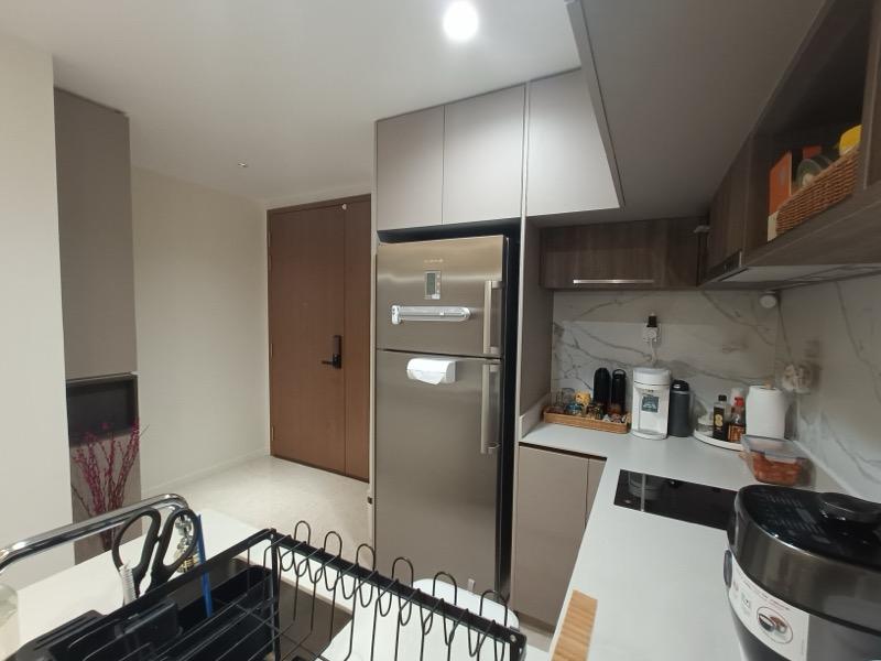 Verdale Condominium For Sale, $1,450,000, 2 Bed 2 Bath 732 sqft $1,981.00 psf