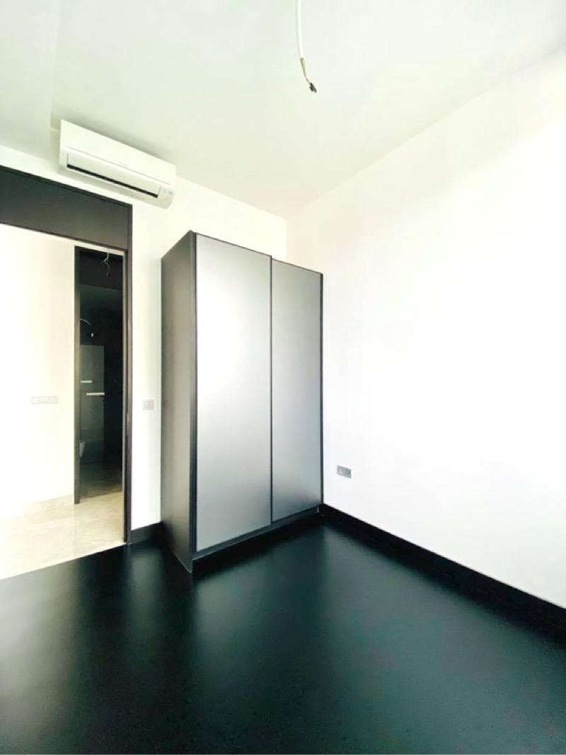 Martin Modern Apartment For Sale, $2,188,888, 2 Bed 2 Bath 764 sqft $2,865.00 psf