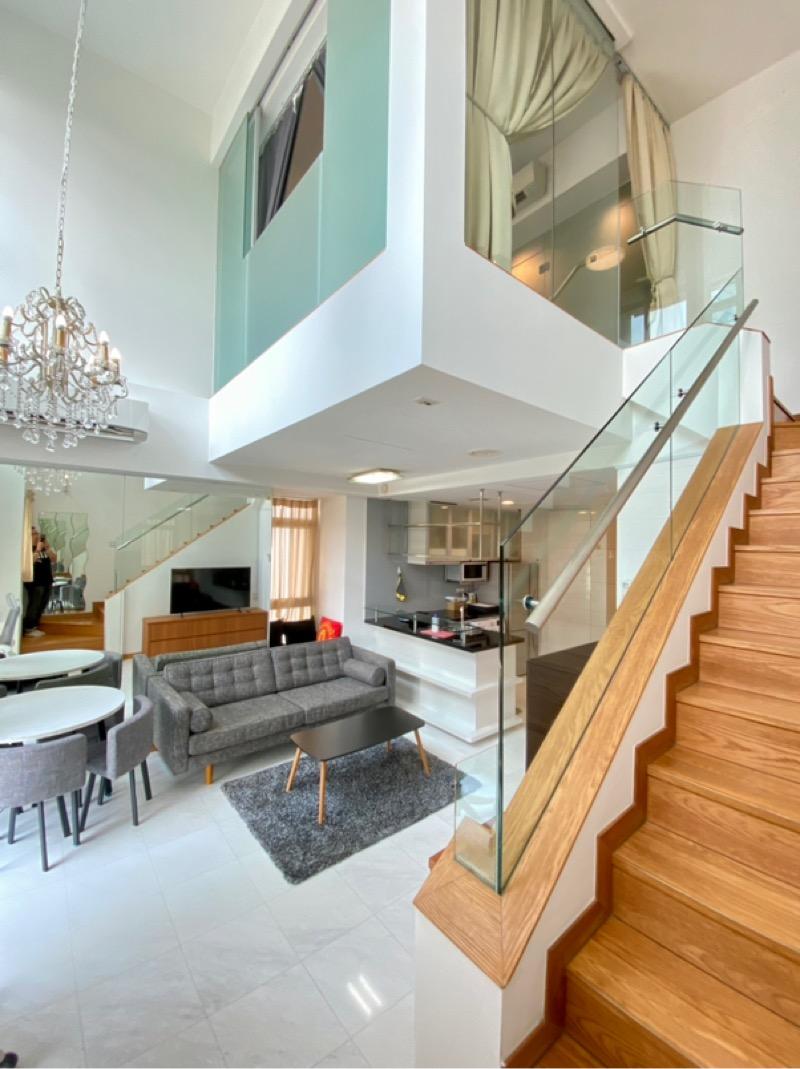 Icon Apartment For Sale, $1,248,888, 1 Bed 1 Bath 700 sqft $1,784.00 psf