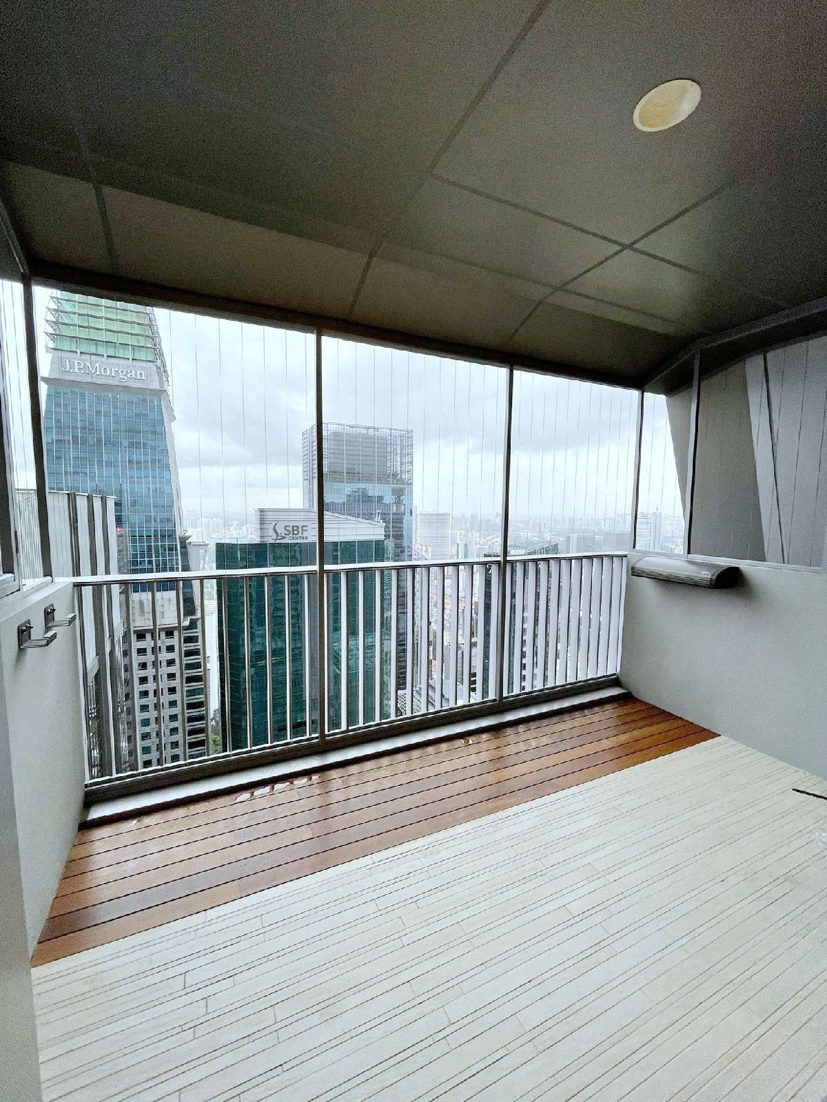 V on Shenton Condominium For Sale, $2,280,000, 2 Bed 2 Bath 883 sqft $2,582.00 psf