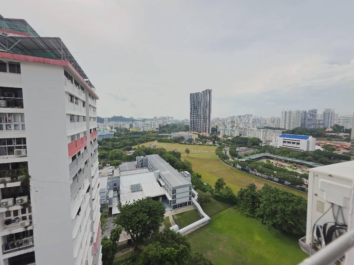 105 Spottiswoode Park Road Apartment For Sale, $1,380,000, 3 Bed 2 Bath 1,335 sqft $1,034.00 psf