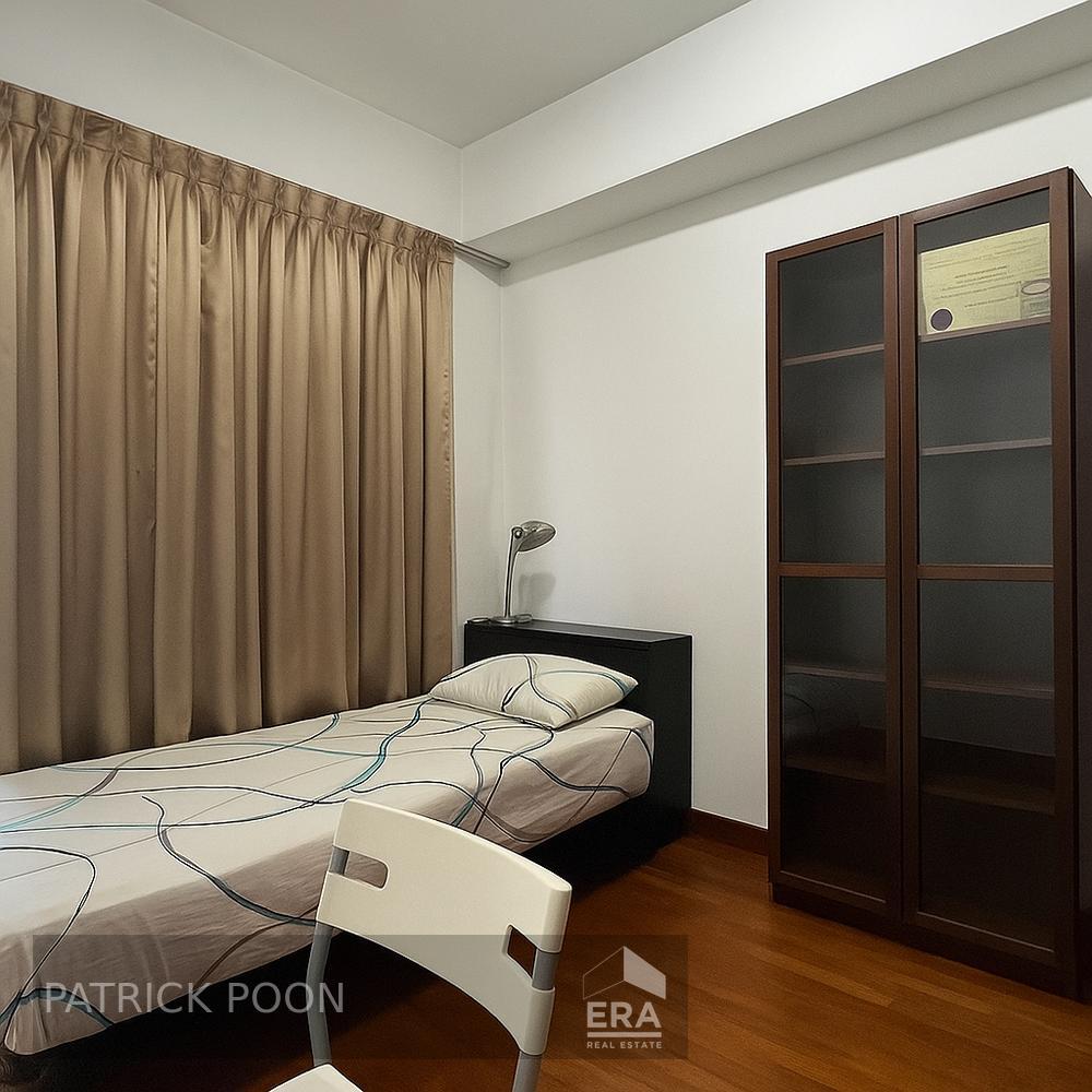 Freehold High Floor 4 Bedroom Pool View