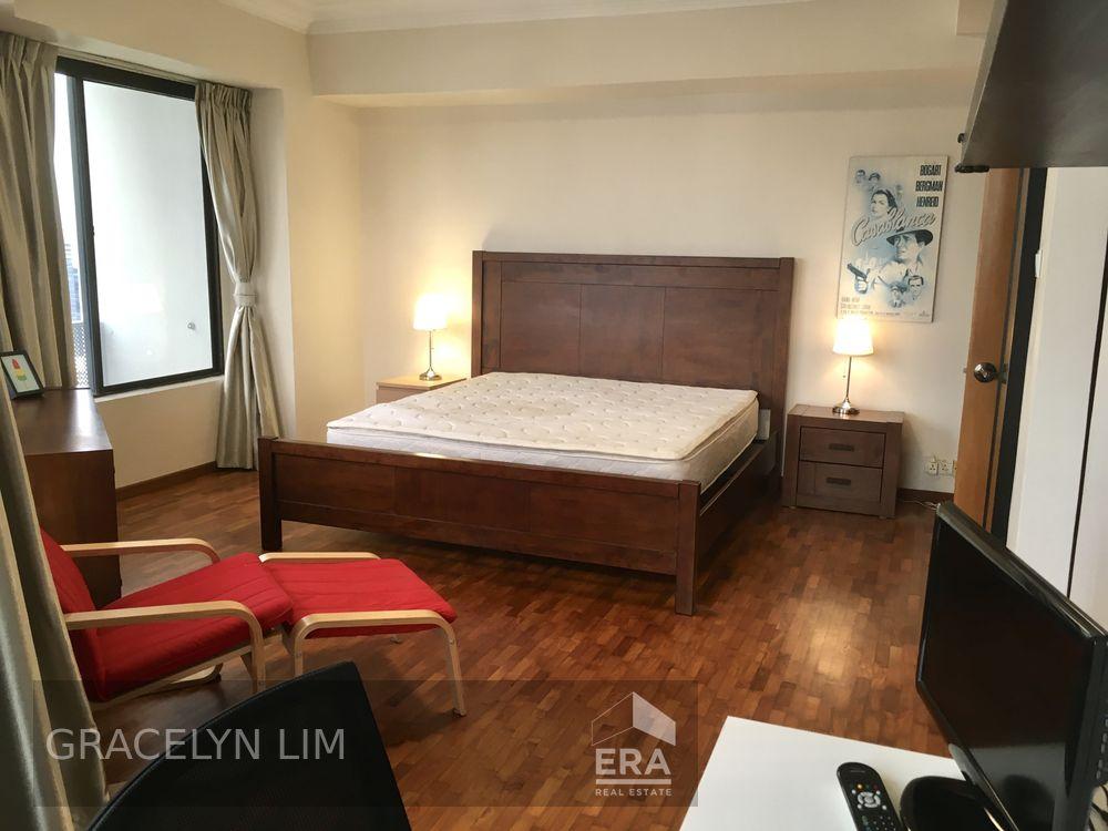 Rare and Spacious Central Unit