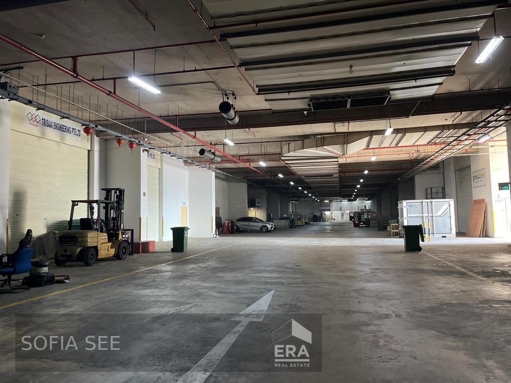 Wide Frontage B2 Factory for Sale