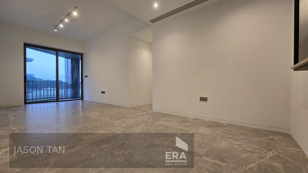 Beautiful Sea View 3bedrm Sell Vacant