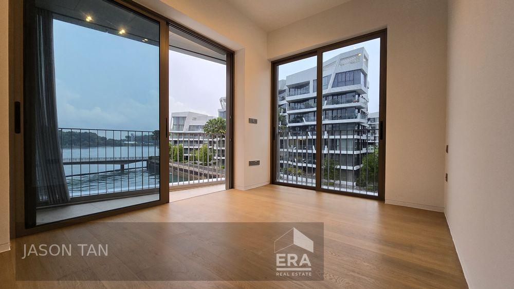 Beautiful Sea View 3bedrm Sell Vacant