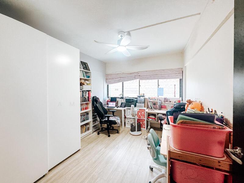 909 Tampines Avenue 4