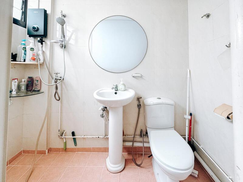 909 Tampines Avenue 4