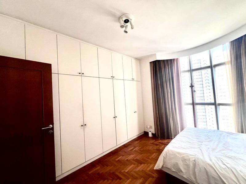 The Bayshore Condominium For Sale, $2,100,000, 4 Bed 3 Bath 1,432 sqft $1,466.00 psf