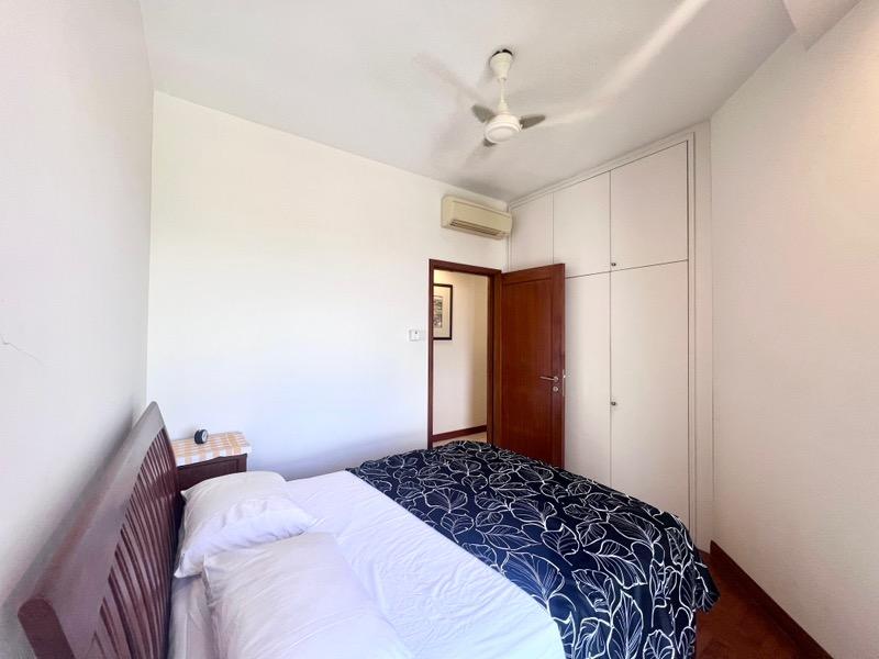 The Bayshore Condominium For Sale, $2,100,000, 4 Bed 3 Bath 1,432 sqft $1,466.00 psf